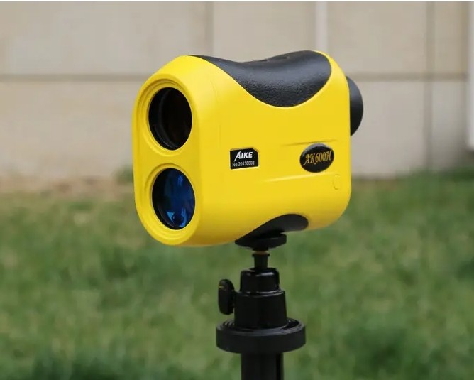 濾光片在激光測距儀的應用及其作用 濾光片在激光測距儀的應用及其作用