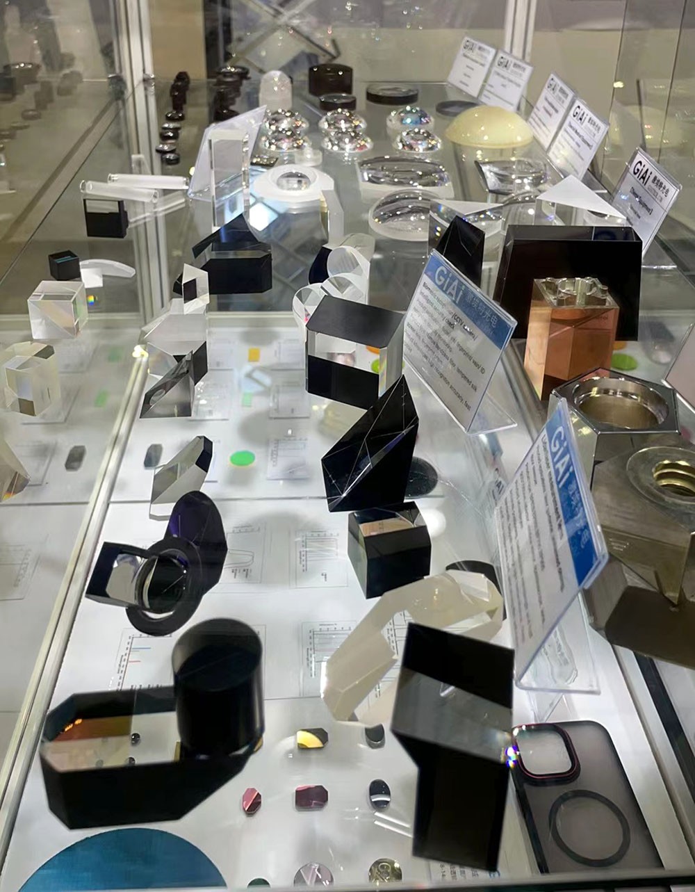 濾光片 激埃特光學棱鏡反射鏡展品展示