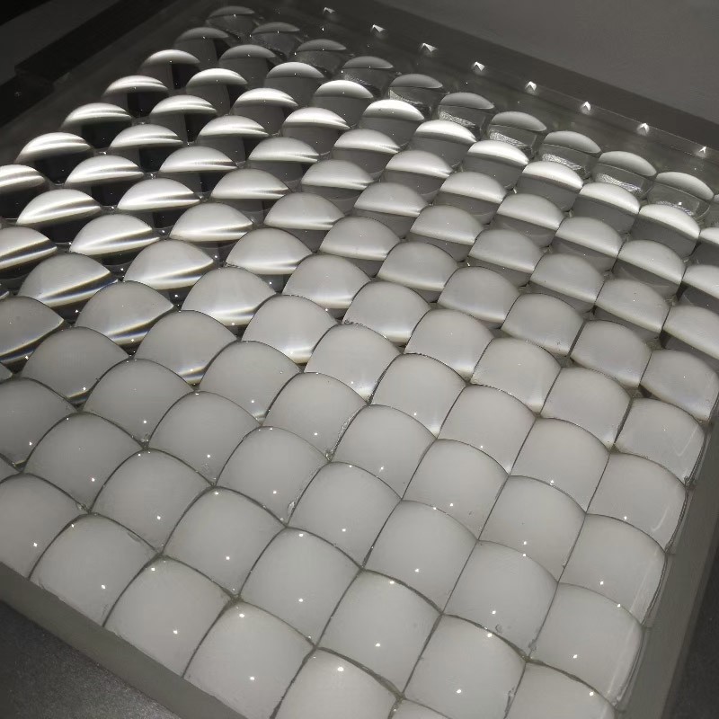 陣列透鏡：光學系統中的“多面手”