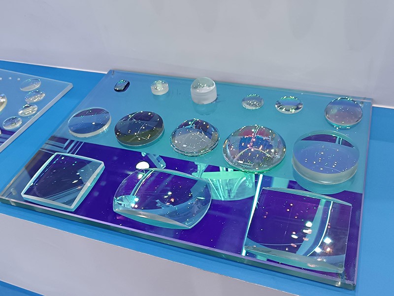 南京激埃特往期曲面鏡展品